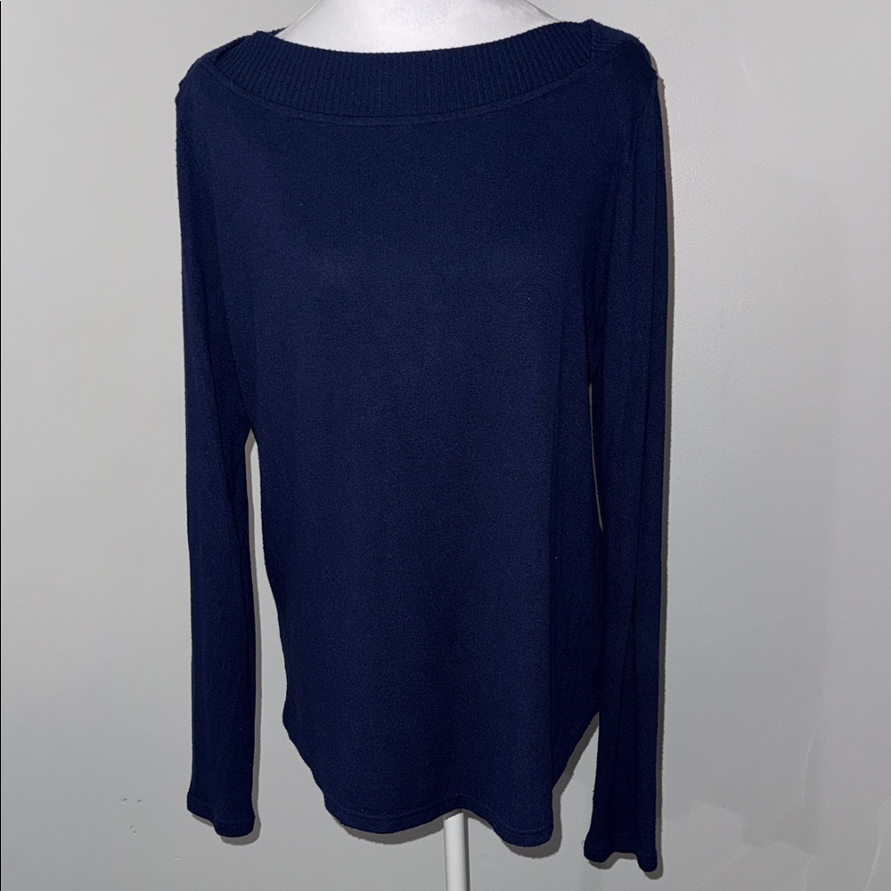 St John’s Bay Navy Blue Long Sleeve Sweater Sz Medium